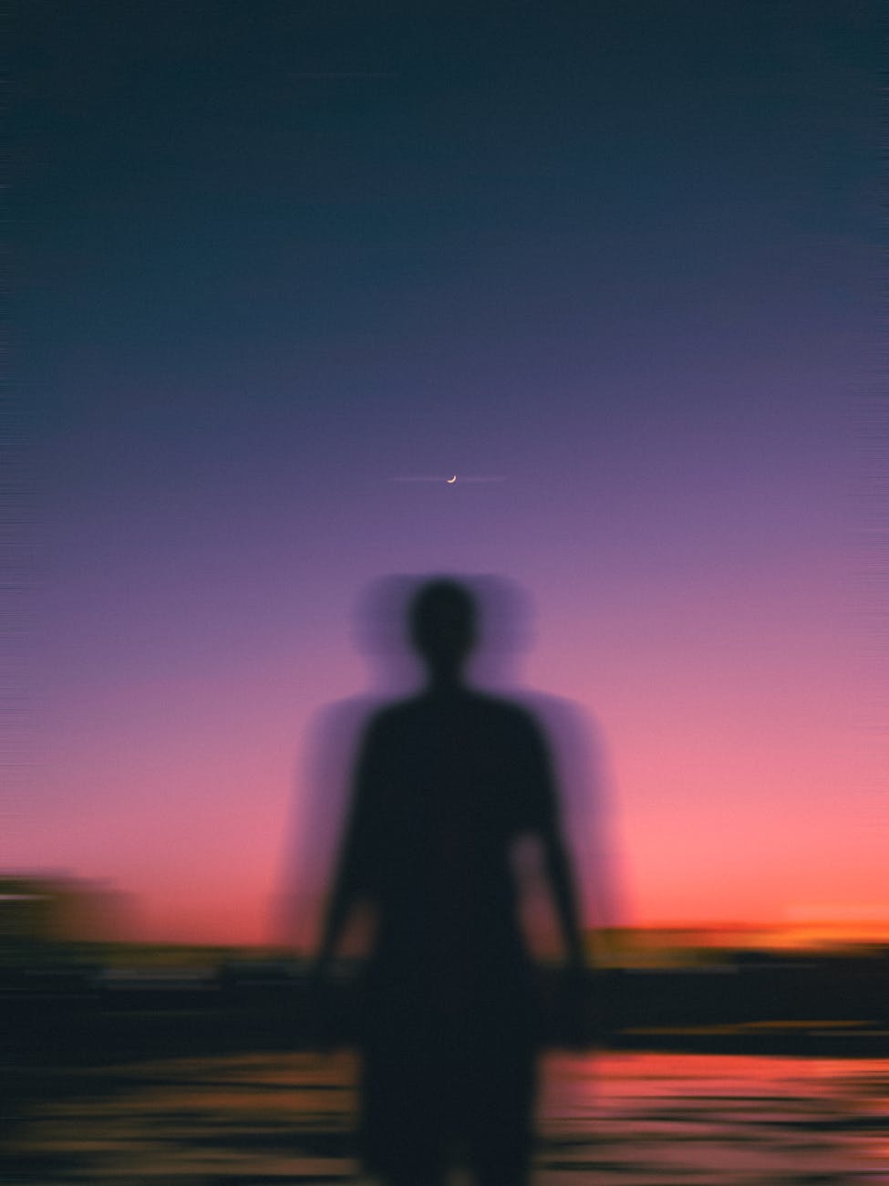 Signs of Gaslighting in Relationships: What Gaslighting Is and How to Protect Yourself